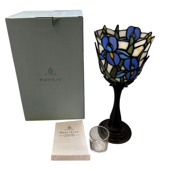 PartyLite IRIS Tealight Lamp Blue Purple Yellow Glass Vitive Holder NEW
- - Picture 1 of 12